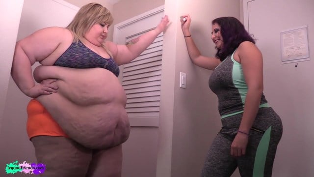 LAZY SSBBW IVY DAVENPORT TRIES TO GET MOBILITY BACK WITH TRAINER GIA LOVE